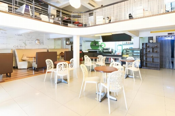 Super OYO 107 Orange Nest Hotel image 2
